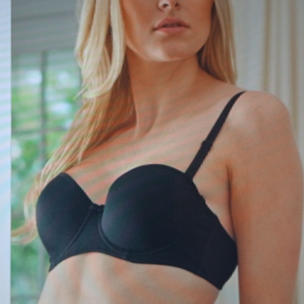 New 34D Carnival 7 Way Convertible Bra Black ‎ New With Tags